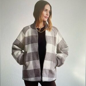 Varley Reno Reversible Quilt Jacket, Color "Fungi" (and Buffalo Plaid); EUC